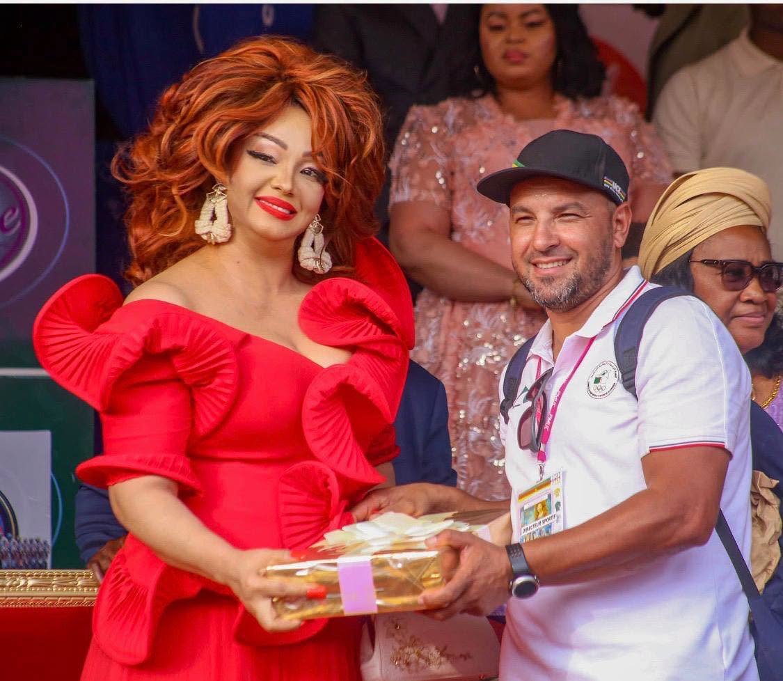 Grand Prix Chantal Biya 2026 · Remise solennelle du cadeau d'honneur